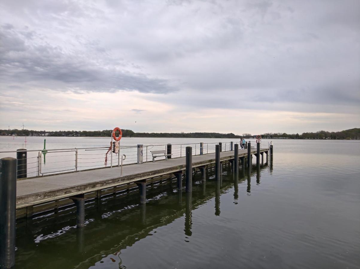 Ostsee Hausboot Schleswig Ostseeblick 1 Exterior photo